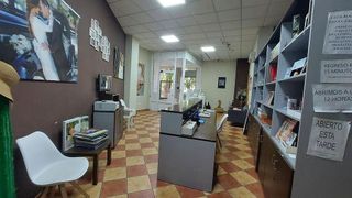 Local comercial en alquiler en Quesada