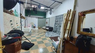 Local comercial en alquiler en Quesada