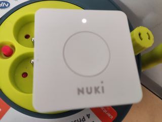 Nuki Bridge, Abrepuertas automático con Bluetooth