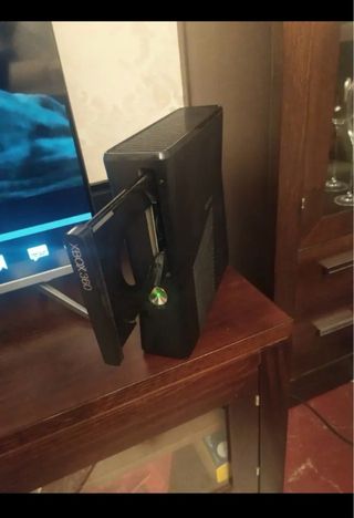 Xbox 360 Slim Nera - Non visualizza l'immagine