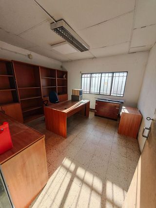 Local comercial en alquiler en Sudeste Industrial en Fuenlabrada