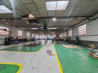 Local comercial en alquiler en Sudeste Industrial en Fuenlabrada
