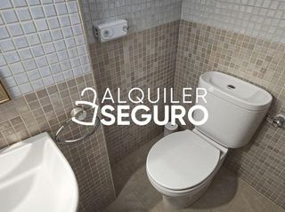 Piso en alquiler en Bellavista en Sevilla