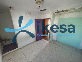 Casa adosada en venta en Coria del Río