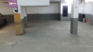 Garaje en alquiler en Benalúa en Alicante