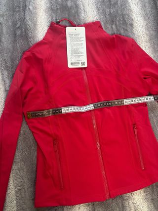 Chaqueta Lululemon Roja