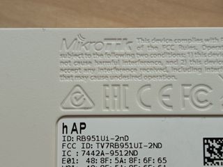 Router Mikrotik hAP series RB951UI-2ND