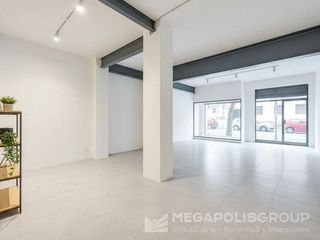 Local comercial en alquiler en Navas en Barcelona