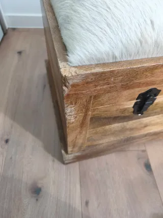 Baúl Madera y Piel. Marca- Maisons du Monde