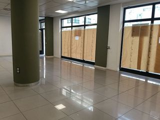 Local comercial en venta en La Seca - Los Salgueriños en Pontevedra