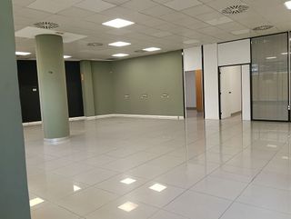 Local comercial en venta en La Seca - Los Salgueriños en Pontevedra