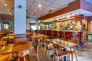 Bar en venta en Santa Eugènia en Girona