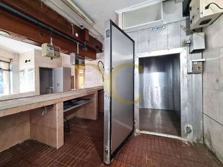 Local comercial en venta en Laviada en Gijón