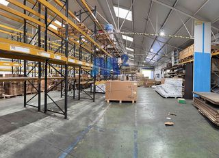 Nave industrial en alquiler en Centro en Torrejón de Ardoz