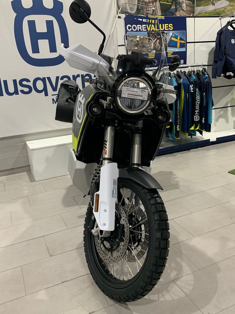 Husqvarna 901 Norden Expedition 2026