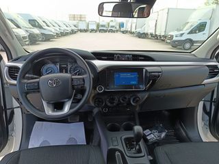 Toyota Hilux 2025