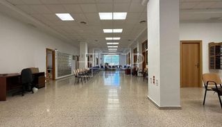 Local comercial en venta en Elda