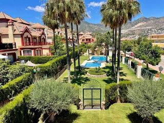 Chalet en alquiler en Torrequebrada en Benalmádena