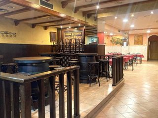 Local comercial en venta en El Alborgí en Paterna