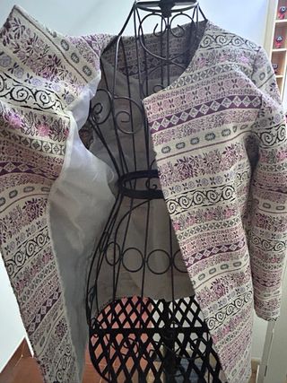 Abrigo de entretiempo estampado