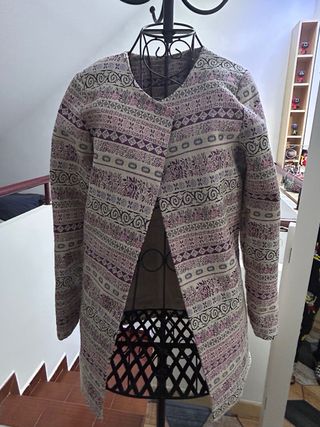 Abrigo de entretiempo estampado