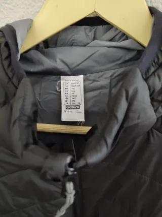 Chaqueta ligera hombre negra