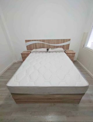 Canapé y Colchón para Dormitorio