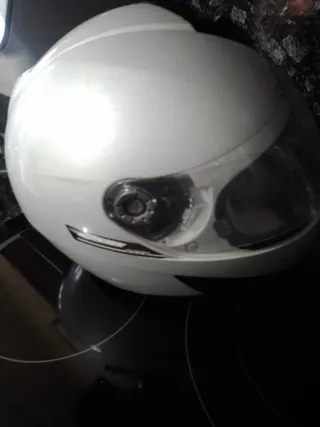 Casco Shark Plata y Blanco