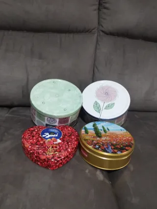 Set 4 Scatole Latta Oggettini