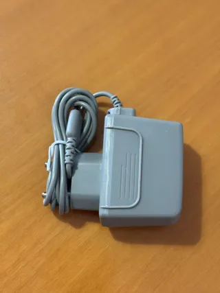 Cargador Nintendo DS Lite
