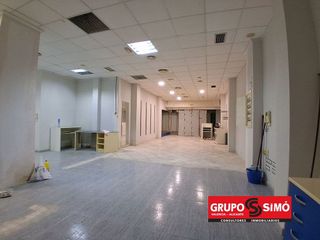 Local comercial en venta en Picassent