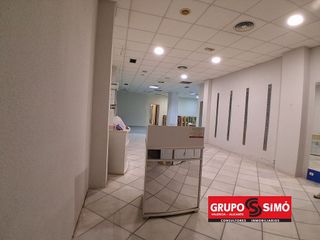 Local comercial en venta en Picassent