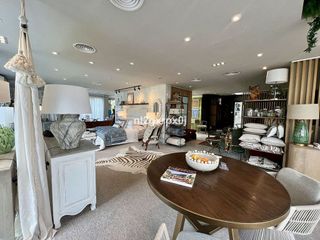 Local comercial en alquiler en Puerto Banús en Marbella