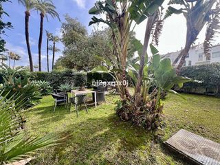 Local comercial en alquiler en Puerto Banús en Marbella