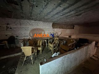 Local comercial en venta en La Carihuela en Torremolinos