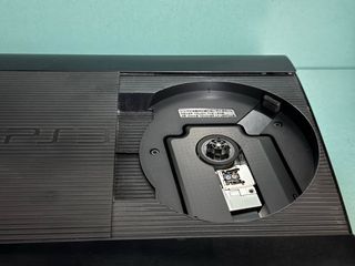 Playstation 3 Super Slim 500GB Nera