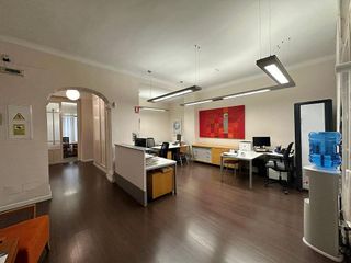 Oficina en alquiler en Paseo Sagasta en Zaragoza