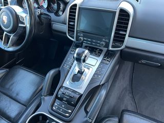 Porsche Cayenne Diesel Platinum Edition 193 kW (262 CV)