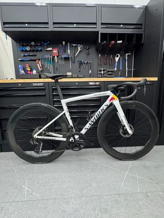 Specialized Tarmac sl8 Red Bull Bora