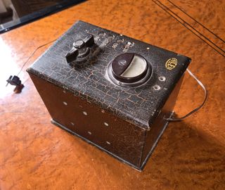 Transformador Eléctrico Antiguo