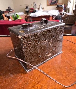 Transformador Eléctrico Antiguo