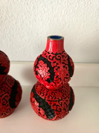 Pareja jarrones chinos cinabrio florales