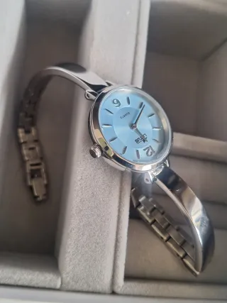 Reloj Lotus Plata