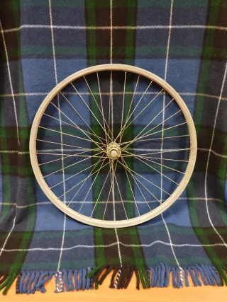 Rueda delantera de bici mtb 26 pulgadas