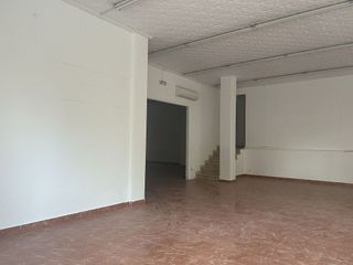 Local comercial en venta en Sant Vicenç dels Horts