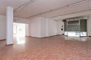 Local comercial en venta en Sant Vicenç dels Horts