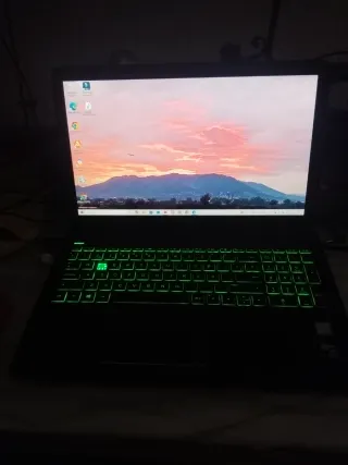 Portátil HP powe Pavilion i7 GeForce GTX