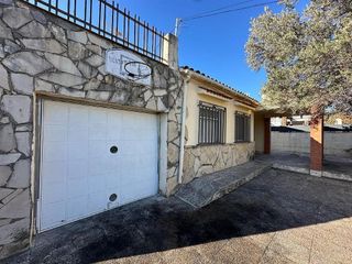 Chalet en venta en Esparreguera