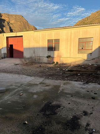 Nave industrial en venta en Orihuela ciudad en Orihuela