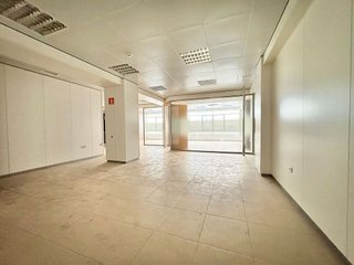 Local comercial en venta en Elda